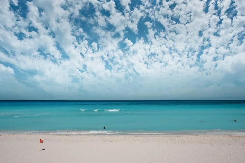 Estudio A Pie Playa, Increibles Vistas, Alberca, Gym, Jacuzzi, 3502 Cancun 0*,  Mexico