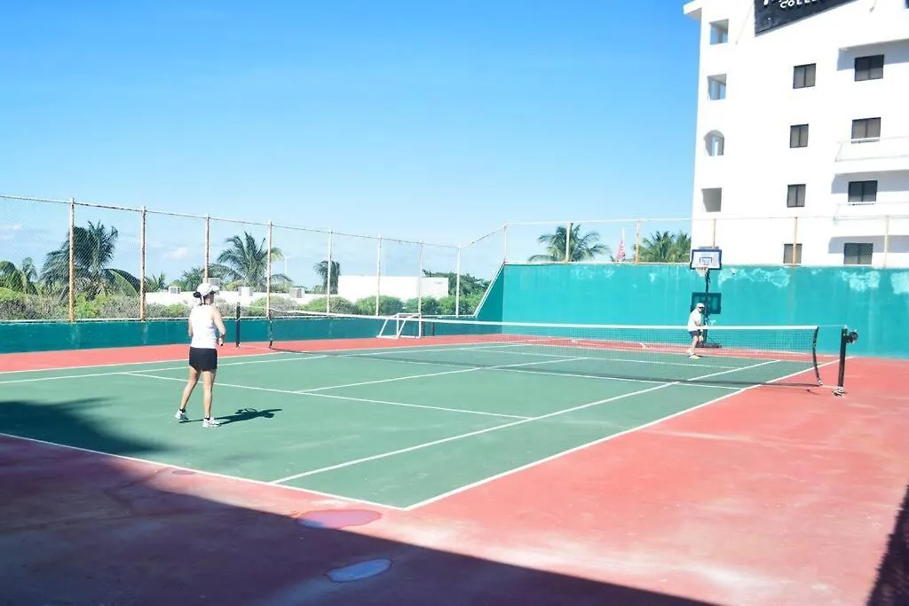 Estudio A Pie Playa, Increibles Vistas, Alberca, Gym, Jacuzzi, 3502 Cancun Apartment
