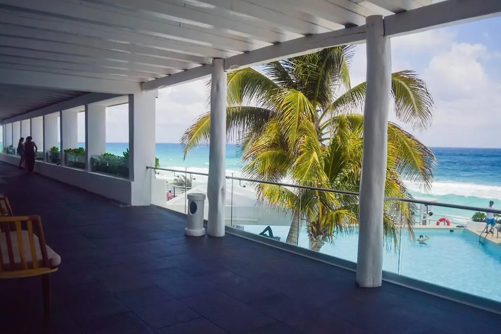 Estudio A Pie Playa, Increibles Vistas, Alberca, Gym, Jacuzzi, 3502 Cancun 0*,