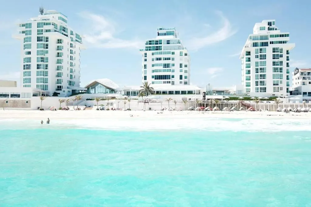 Estudio A Pie Playa, Increibles Vistas, Alberca, Gym, Jacuzzi, 3502 Cancun