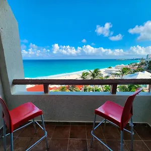 Apartment Beachfront, Cancun
