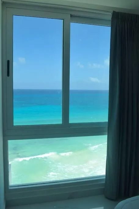 Estudio A Pie Playa, Increibles Vistas, Alberca, Gym, Jacuzzi, 3502 Cancun